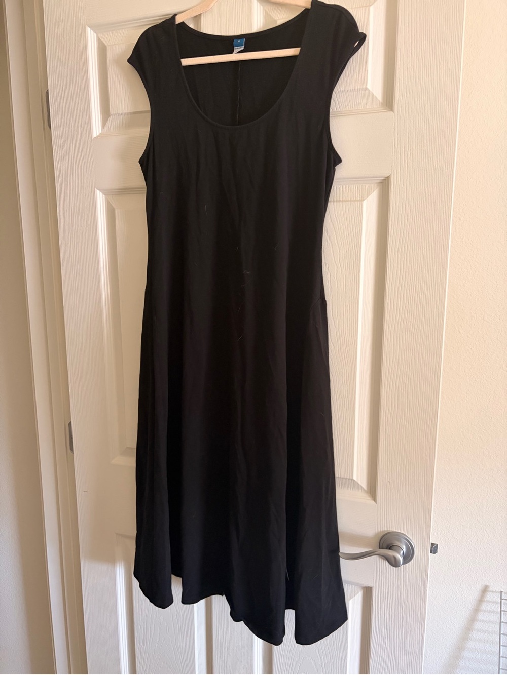 Old Navy Black Scoop Neck Midi Dress